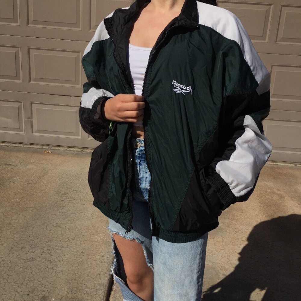 rebook windbreaker